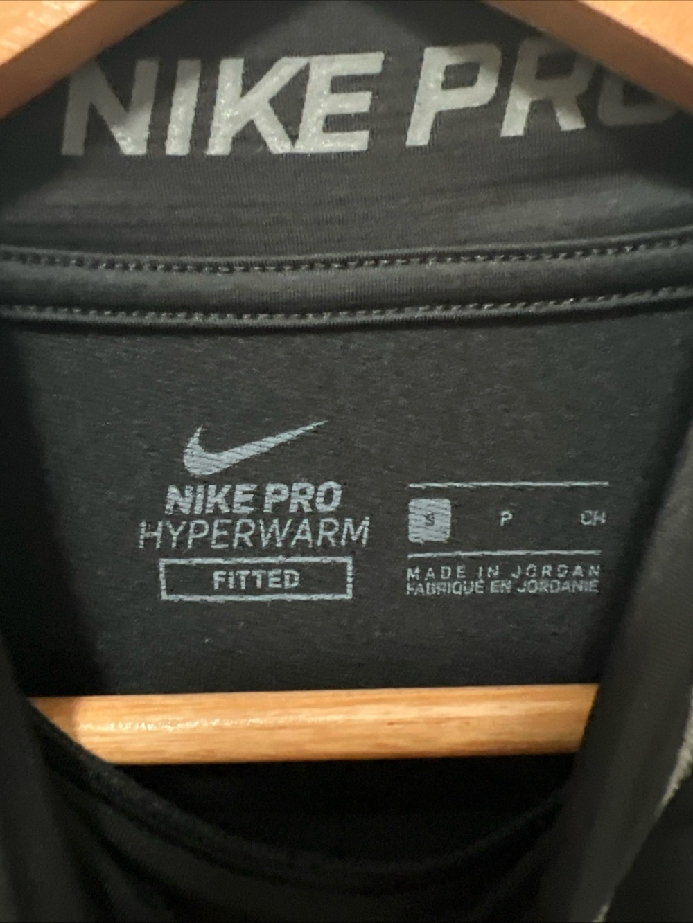 Nike Pro Dri-FIT Mens Hyperwarm Fitted Mock Neck Long Sleeve Shirt Black Sz S - Picture 3 of 5